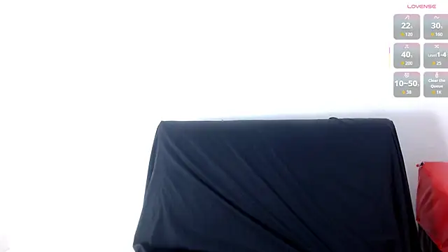 Snapshot of seductivespellvagina80 chatting on 05.25.26 seductivespellvagina80 online show from 05.25.26