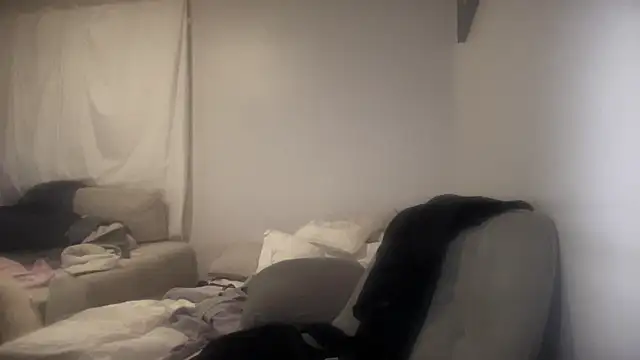 ALEXADANIELLE online show from 12.13.24