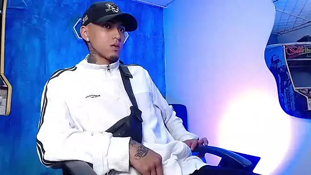 Liam lee online show from 12.26.24