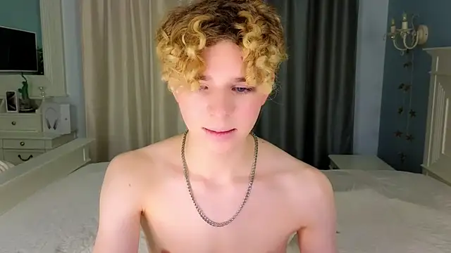 Kudi Minnt online show from 01.17.25