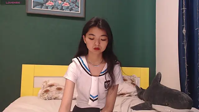 Shy Kira online show from 03.15.26