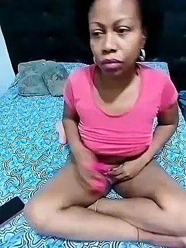 littlebrunett online show from 12.22.24