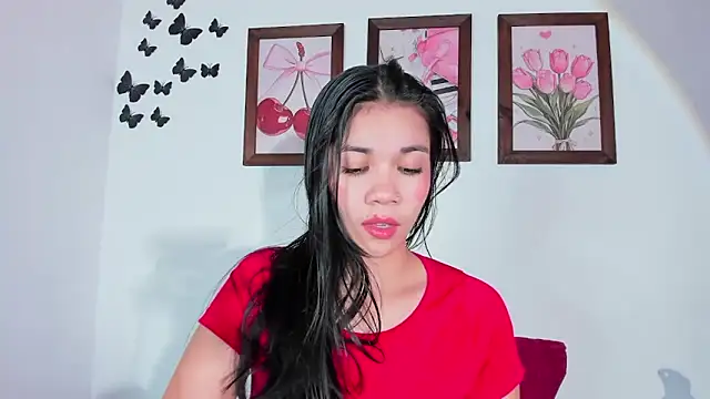 Emiily Parkerr online show from 06.17.26