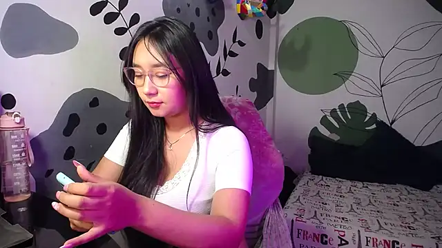 Snapshot of Anny_Angelic chatting on 05.24.26 Anny Angelic online show from 05.24.26