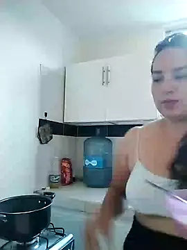 Snapshot of allison-dreams chatting on 01.25.25 allison-dreams online show from 01.25.25