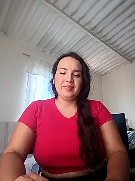 Snapshot of allison-dreams chatting on 02.14.25 allison-dreams online show from 02.14.25