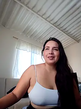 Snapshot of allison-dreams chatting on 03.05.25 allison-dreams online show from 03.05.25