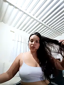 Snapshot of allison-dreams chatting on 03.14.25 allison-dreams online show from 03.14.25