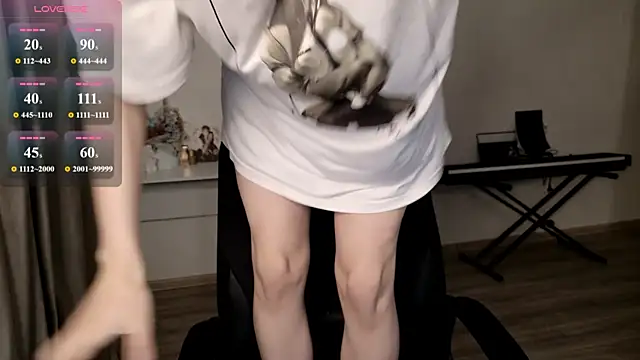 Snapshot of CuteYukiKun chatting on 07.14.26 CuteYukiKun online show from 07.14.26