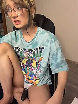 Snapshot of CuteYukiKun chatting on 07.22.26 CuteYukiKun online show from 07.22.26
