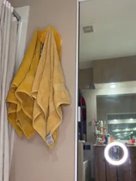 Snapshot of lexi_luv chatting on 11.04.25 lexi luv online show from 11.04.25