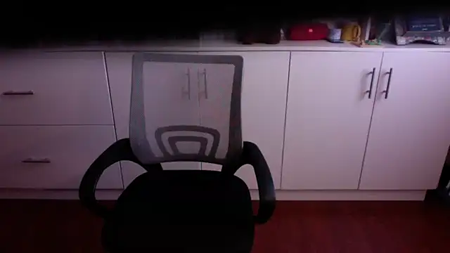 Snapshot of spanishairy chatting on 03.11.26 spanishairy online show from 03.11.26