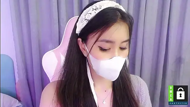 Snapshot of San___San chatting on 01.03.25 San San online show from 01.03.25