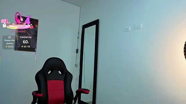 daniela xue online show from 03.18.26