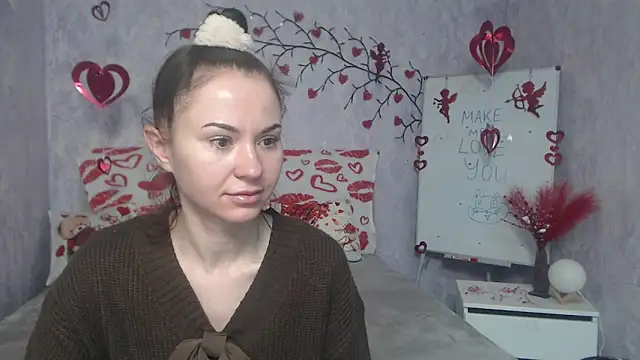 KaraCriegs online show from 02.07.26