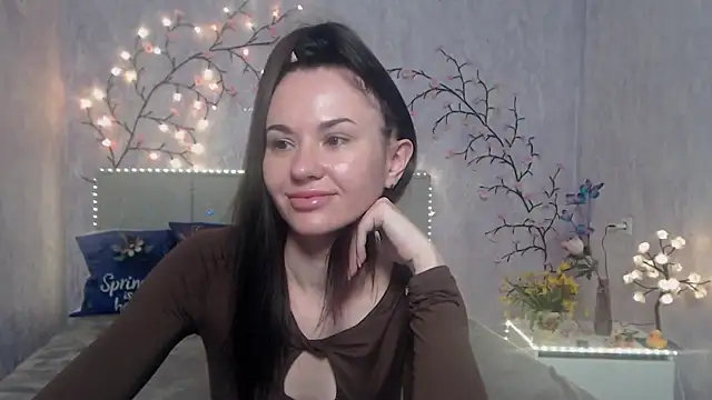 KaraCriegs online show from 04.21.26