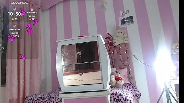 Snapshot of zaleya_mateus chatting on 12.02.25 zaleya mateus online show from 12.02.25