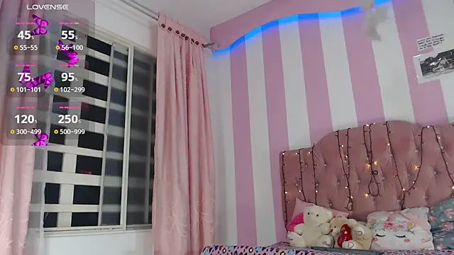 Snapshot of zaleya_mateus chatting on 02.25.26 zaleya mateus online show from 02.25.26