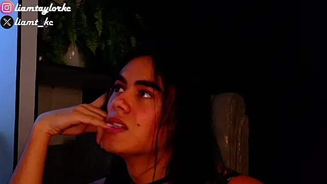 Snapshot of Liam_Taylor chatting on 02.14.25 Liam Taylor online show from 02.14.25