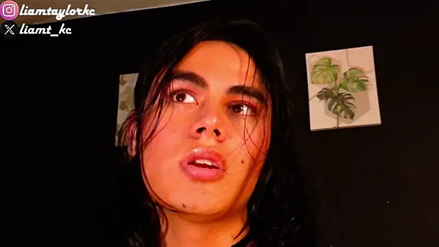 Snapshot of Liam_Taylor chatting on 02.15.25 Liam Taylor online show from 02.15.25