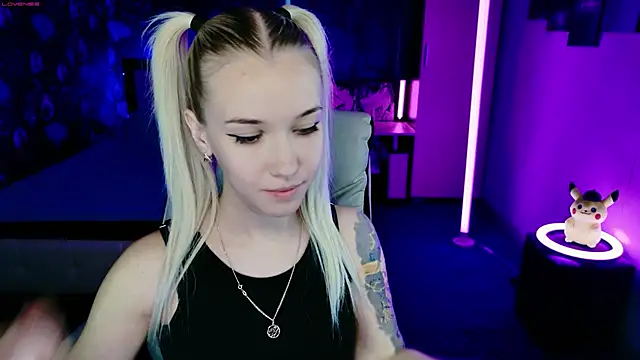 ShhhO O online show from 11.19.25