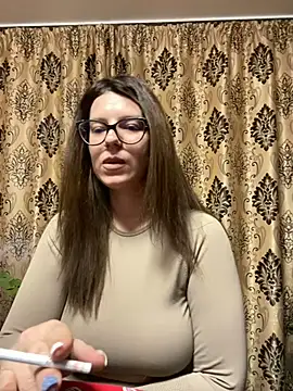 Snapshot of NadiraNoor chatting on 02.27.25 NadiraNoor online show from 02.27.25