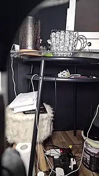 Ina HotX online show from 03.20.25