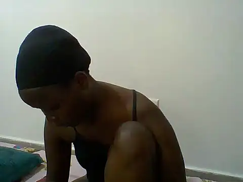 Snapshot of Creamy_Hotpussy25 chatting on 07.14.26 Creamy Hotpussy25 online show from 07.14.26