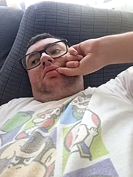 Javier bear online show from 06.01.26