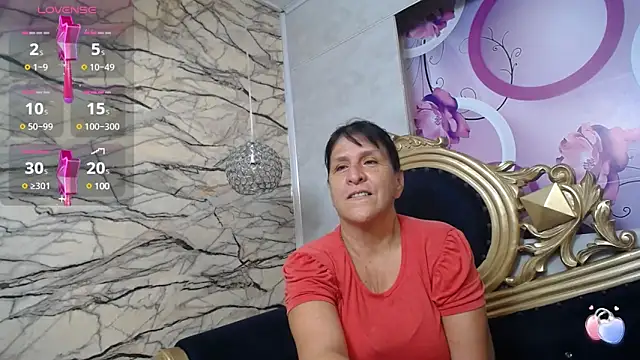 Snapshot of karito_mature17 chatting on 03.11.25 karito mature17 online show from 03.11.25