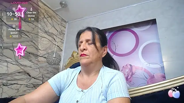 Snapshot of karito_mature17 chatting on 10.09.25 karito mature17 online show from 10.09.25