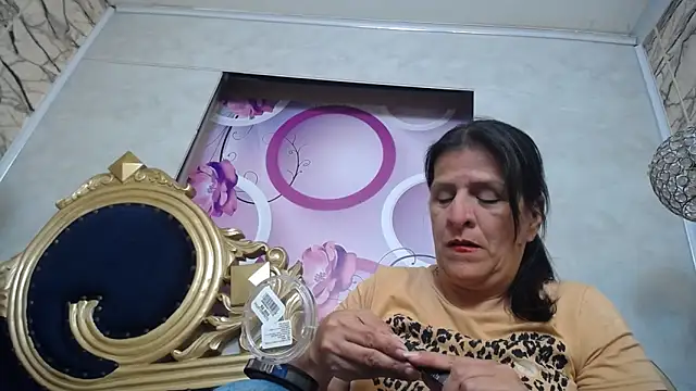 Snapshot of karito_mature17 chatting on 10.20.25 karito mature17 online show from 10.20.25