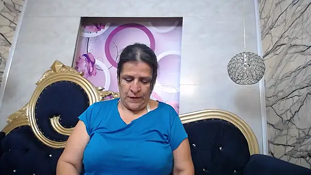 Snapshot of karito_mature17 chatting on 10.22.25 karito mature17 online show from 10.22.25