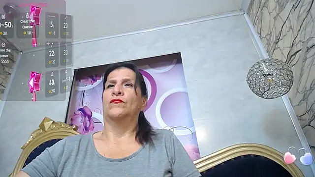 Snapshot of karito_mature17 chatting on 11.12.25 karito mature17 online show from 11.12.25