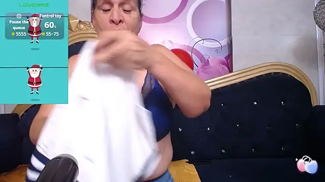 Snapshot of karito_mature17 chatting on 12.02.25 karito mature17 online show from 12.02.25