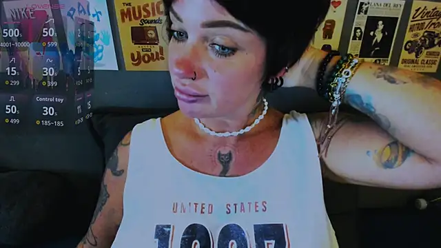 EllieOz online show from 05.30.26