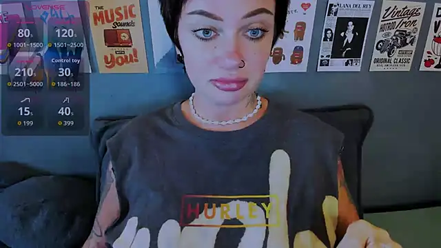 EllieOz online show from 07.23.26