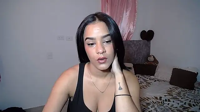 Snapshot of JossieGrey chatting on 06.27.26 JossieGrey online show from 06.27.26