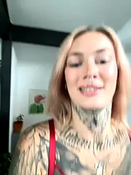 Stella-Kink online show from 10.08.25