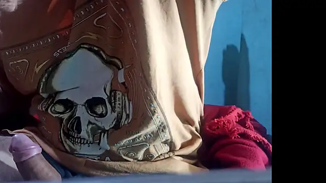 Snapshot of JoelCrza chatting on 01.17.25 JoelCrza online show from 01.17.25