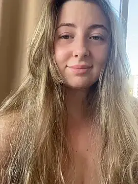 curvyflawless online show from 12.15.24