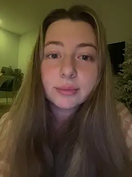 curvyflawless online show from 01.12.25