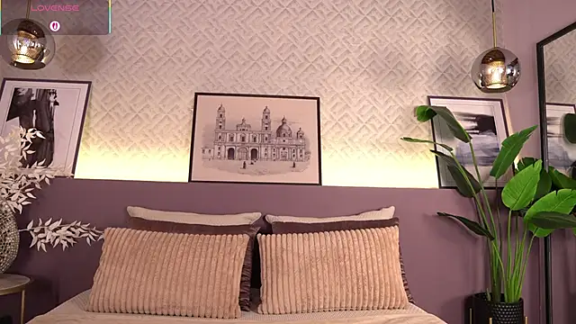 ElleDiane online show from 03.09.26