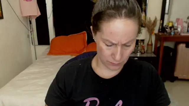 CATRINA-83 online show from 11.05.25