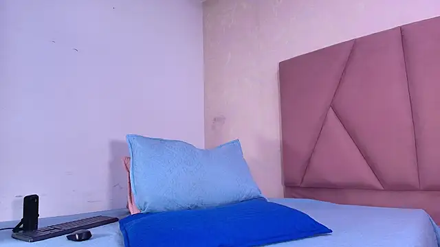 arl chloee online show from 09.13.25