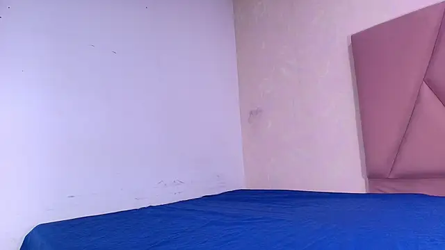 arl chloee online show from 09.24.25