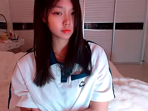 Snapshot of -Lucky_Girl chatting on 03.07.25 -Lucky Girl online show from 03.07.25