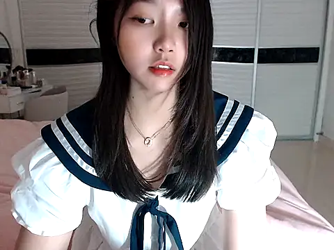 Snapshot of -Lucky_Girl chatting on 03.15.25 -Lucky Girl online show from 03.15.25
