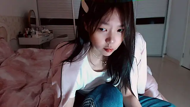 -Lucky Girl online show from 03.25.26