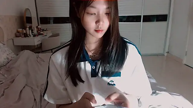 -Lucky Girl online show from 05.26.26